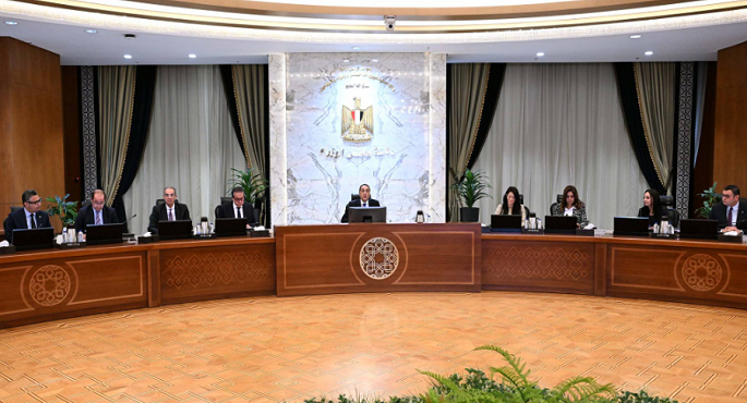 مدبولى يترأس اجتماع اللجنة الوزارية للعدالة الاجتماعية