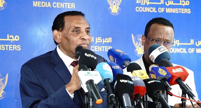 رئيس الوزراء السودانى يشكر الرئيس السيسى على دعم مبادرة “حكومة السودان للسلام”