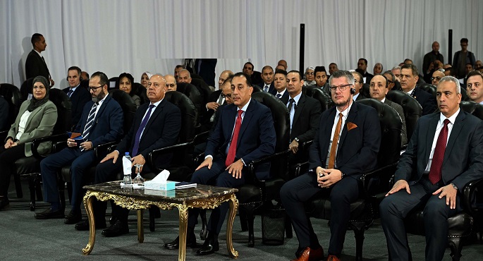 رئيس الوزراء يفتتح مصنع “ليونى مصر” العالمية لضفائر السيارات بمدينة بدر