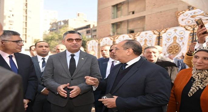 وزير التموين ومحافظ الجيزة يفتتحان سوق «اليوم الواحد» بشارع فيصل بالجيزة