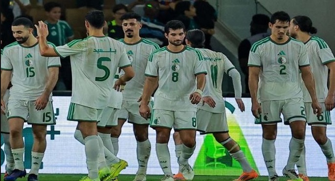 منتخب الجزائر في مواجهة ودية قوية أمام هولندا استعدادًا لكأس العالم