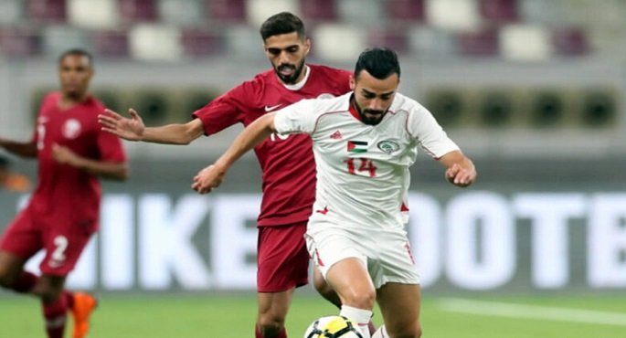 منتخب قطر يقص شريط افتتاح كأس العرب 2025 أمام فلسطين