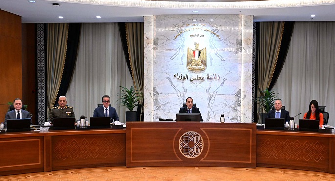 مدبولى: المبادرة الرئاسية “حياة كريمة” وفرت حياة كريمة بالفعل لملايين المواطنين.. والاقتصاد الوطنى حقق نموًا ملحوظًا بمشاركة القطاع الخاص