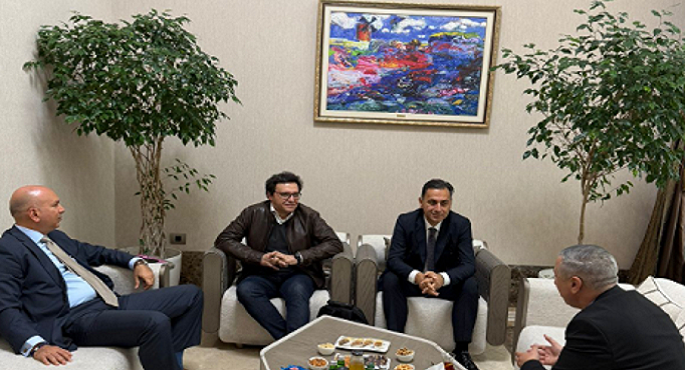 وزير الثقافة يصل إلى أذربيجان للمشاركة فى أسبوع باكو للإبداع