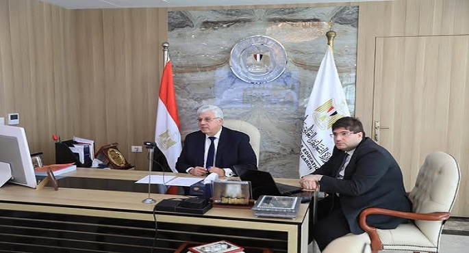 وزير التعليم العالى يعقد اجتماعًا مع المستشارين الثقافيين بالمكاتب والمراكز الثقافية المصرية بالخارج