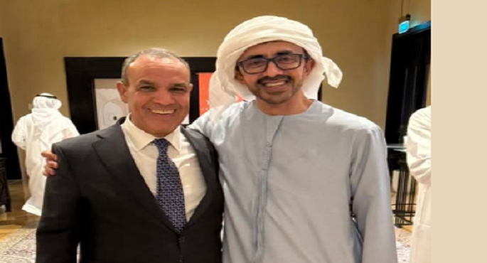 وزير الخارجية يلتقى نظيره الإماراتى على هامش منتدى صير بنى ياس