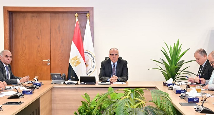 وزير الرى يتابع موقف مشروعات الخطة الاستثمارية للعام المالى الحالى٢٠٢٥ / ٢٠٢٦
