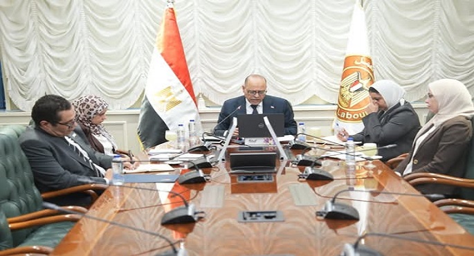 وزير العمل يعقد اجتماعًا مع مسؤولى البنك الدولى لبحث الملفات ذات الاهتمام المشترك
