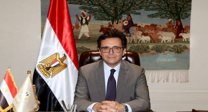 وزير الثقافة يعلن انطلاق مبادرة مكتبة لكل بيت بالتزامن مع افتتاح معرض القاهرة الدولى للكتاب