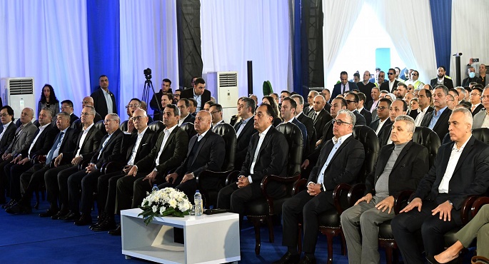 بدء فعاليات الاحتفال بانطلاق التشغيل التجارى لمحطة البحر الأحمر لتداول الحاويات رقم 1 “RSCT” بميناء السخنة بحضور رئيس الوزراء