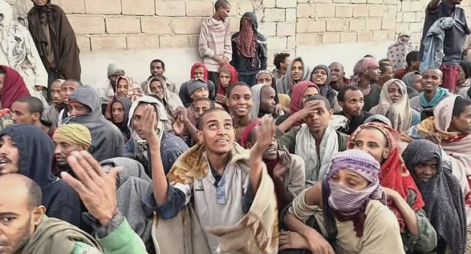 السلطات الليبية تحرر أكثر من 200 مهاجر من سجن سري