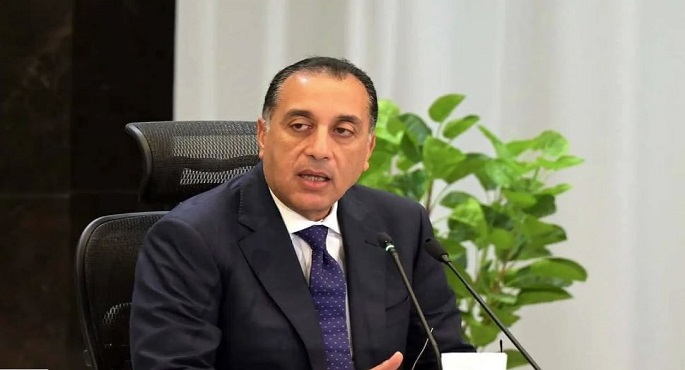 رئيس الوزراء يهنئ المستشار هشام بدوى لانتخابه رئيساً لمجلس النواب