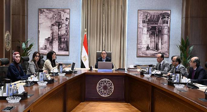 رئيس الوزراء يستعرض الإصدار الثانى من السردية الوطنية للتنمية الاقتصادية والاجتماعية