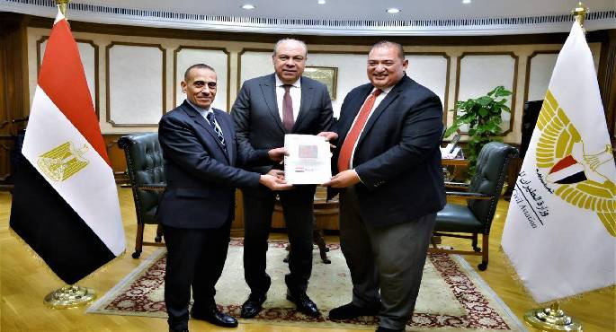 مصر تقدم خطة العمل الوطنية لقطاع الطيران حتى عام 2028 إلى منظمة”الإيكاو”