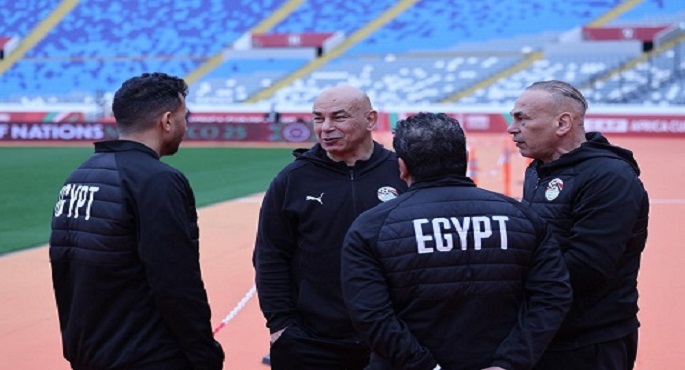 الجهاز الفنى لمنتخب مصر يتفقد ملعب “محمد الخامس” بالدار البيضاء قبل مباراة نيجيريا