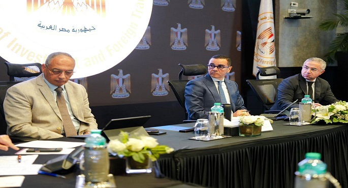 وزير الاستثمار: خصم ضريبى 50% لمشروعات الصعيد ومنصة رقمية بـ389 ترخيصا لتيسير الاستثمار