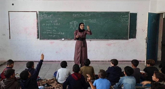 إدخال مستلزمات دراسية إلى غزة لأول مرة منذ عامين