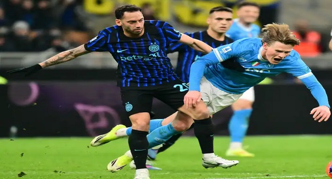 إنتر ميلان يعزز صدارته للدورى الإيطالى بتعادله مع نابولى ٢-٢