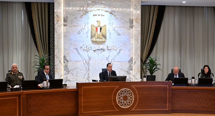 رئيس الوزراء: الرئيس يشدد على ضرورة الاهتمام المستمر بإصلاح مؤسسات الدولة عبر خطط واضحة وبرامج متطورة