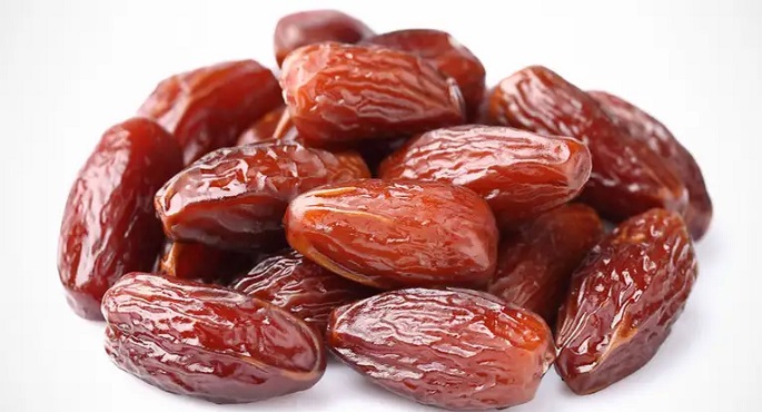 لماذا التمر هو أفضل وجبة خفيفة قبل التمرين؟