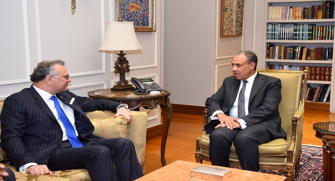بالصور.. وزير الخارجية يبحث مع كبير مستشارى الرئيس الأمريكى للشئون العربية والأفريقية القضايا الإقليمية