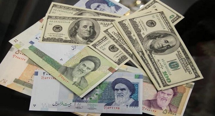 انخفاض قيمة الريال الإيرانى إلى مستوى قياسي جديد وسط تداعيات الاحتجاجات فى البلاد