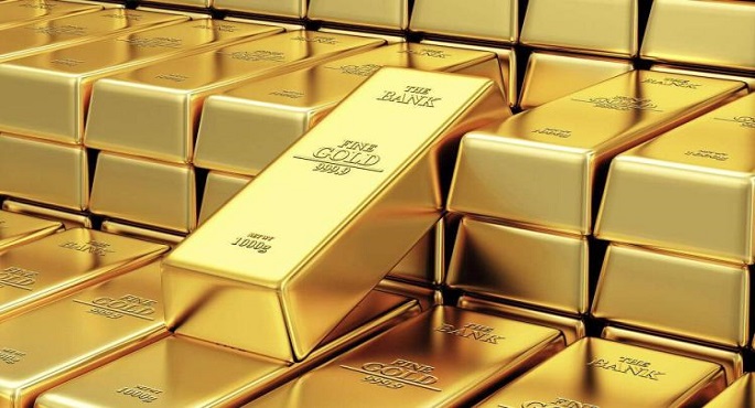 الذهب يتراجع مع بيانات أمريكية قوية تعزز الدولار وتقلّص رهانات خفض الفائدة