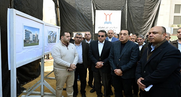 بالصور .. رئيس الوزراء يتفقد مستجدات الموقف التنفيذى لمشروع إنشاء مستشفى بولاق أبو العلا الجديد