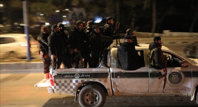 الدفاع السورية: انشقاق عدد من عناصر قسد على جبهة دير حافر