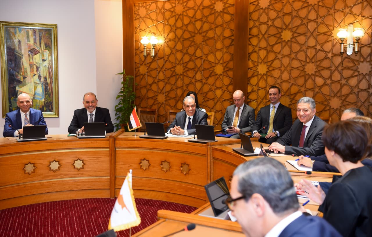 وزير الخارجية: ملف الهجرة من أهم مجالات الشراكة والتعاون مع اليونان وقبرص