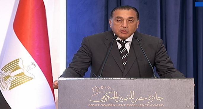 بالفيديو .. رئيس الوزراء: ملف التنمية البشرية وبناء الإنسان يحظى باهتمام بالغ وأولوية قصوى فى استراتيجية الدولة