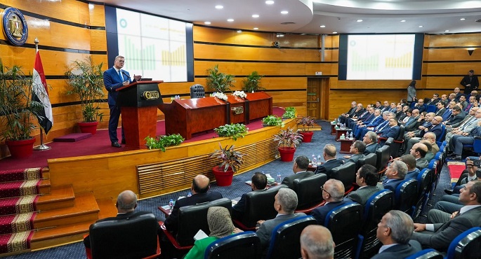 وزير البترول يستعرض خطط زيادة الإنتاج المحلى وتأمين احتياجات الغاز فى صيف 2026
