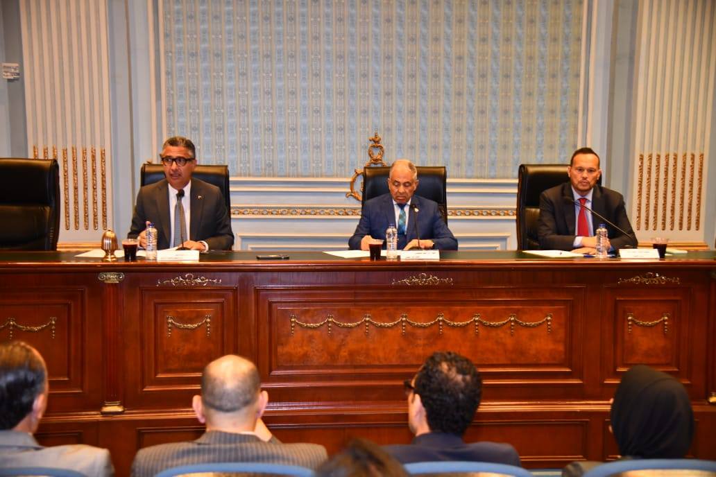 وزير التموين يستعرض أمام لجنة الصناعة والتجارة بمجلس الشيوخ خطة استقبال رمضان