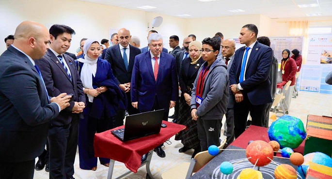 وزيرا التعليم العالى والتربية والتعليم يستقبلان وزير التعليم اليابانى بمعهد الكوزن المصرى اليابانى