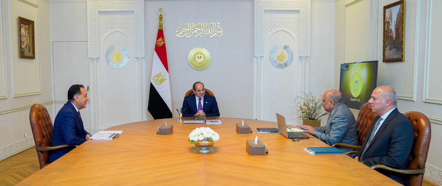 الرئيس السيسى يوجه بضرورة توفير وإتاحة مختلف احتياجات القطاعات الإنتاجية والخدمية من الطاقة