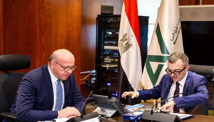 وزير التخطيط : الارتقاء بأداء دور بنك الاستثمار القومى كذراع تنموى رئيسى للحكومة وركيزة لرفع كفاءة الاستثمار العام