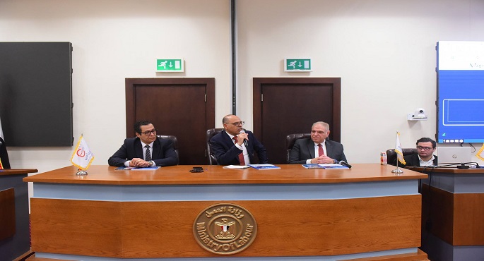 وزير العمل يعقد اجتماعًا مع شركة “ابدأ إديو” لتفعيل “بروتوكول التطوير”