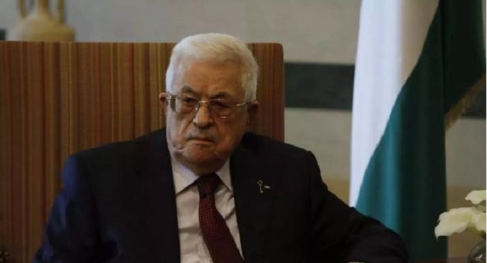 عباس يصدر قرارا رئاسيا يقضى بنشر مسودة مشروع الدستور المؤقت لدولة فلسطين