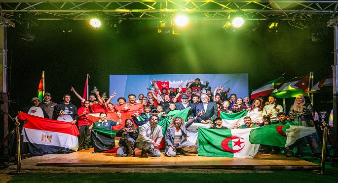 وزير الشباب والرياضة يشيد بالتنظيم المتميز للبطولة العربية للشراع وحصد مصر 8 ميداليات