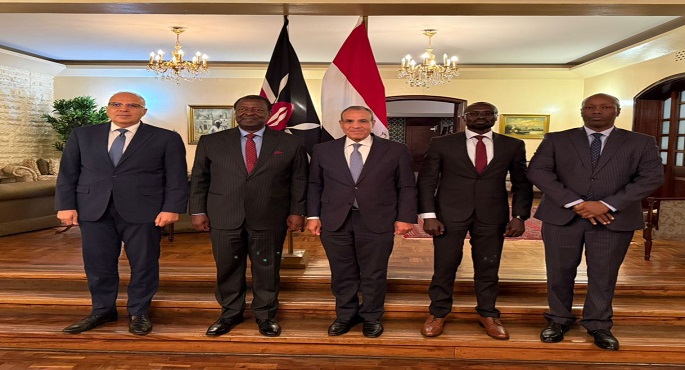 وزير الخارجية يبحث مع عدد من الوزراء الكينيين تعزيز الشراكة الاقتصادية والتعاون فى مجال إدارة الموارد المائية