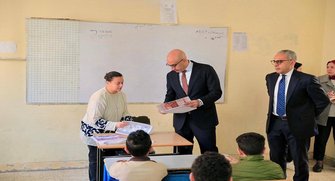 وزير التعليم: لا تهاون فى متابعة مستوى الطلاب فى القراءة والكتابة