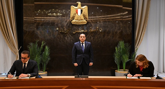 رئيس الوزراء يشهد توقيع مذكرة تفاهم بين مصر والسويد بهدف دعم الشراكة فى المجالات الصحية والطبية