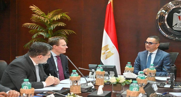 وزير الاستثمار يؤكد لموديز استمرار الإصلاحات الاقتصادية وتمكين القطاع الخاص لتعزيز جاذبية مصر الاستثمارية