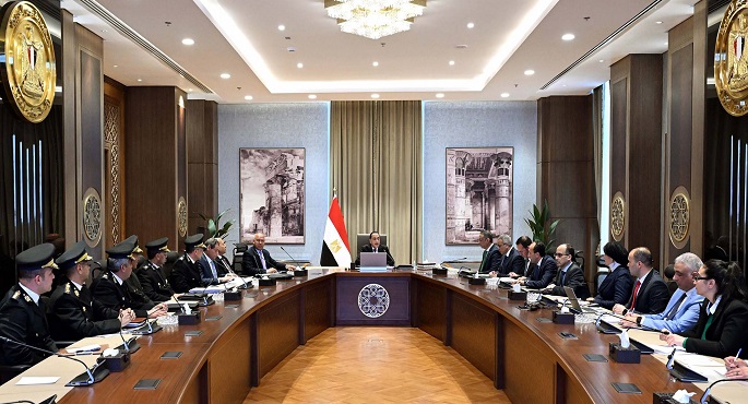 رئيس الوزراء يتابع مستجدات موقف تطوير وتوسعة ورفع كفاءة الطريق الدائرى وصيانة كوبرى 6 أكتوبر