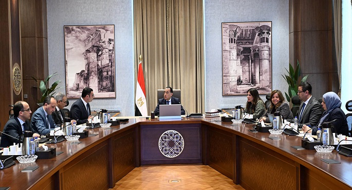 رئيس الوزراء يستعرض محاور مبادرة مشاركة القطاع الخاص في تنفيذ وحدات الإسكان الاجتماعى