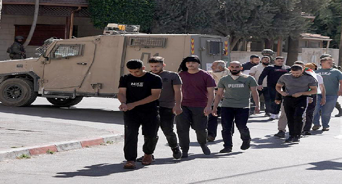 اعتقال 16 فلسطينيا من الضفة وعشرات المستوطنين فى باحات الأقصى