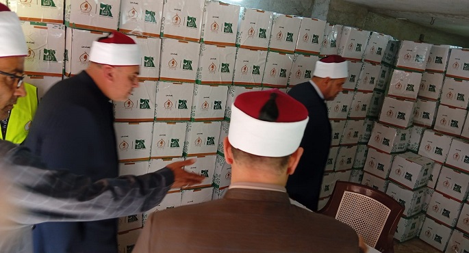 الأوقاف و«مصر الخير» توزعان ١٠٠ ألف كرتونة غذائية بمناسبة شهر رمضان بمحافظات الجمهورية