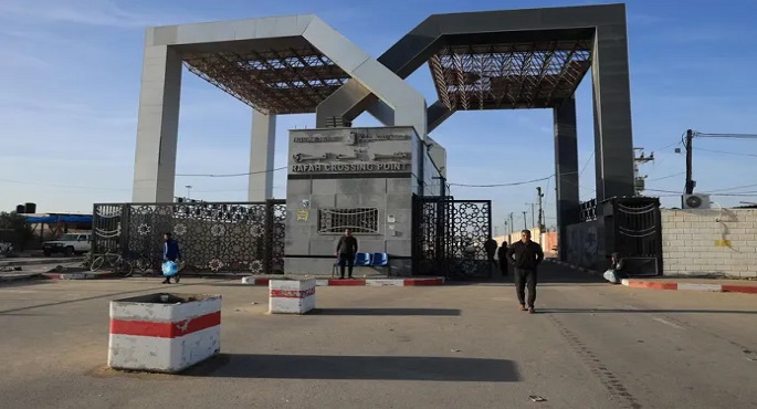 وصول الدفعة الثانية من العائدين إلى معبر رفح لإنهاء إجراءات الدخول إلى قطاع غزة