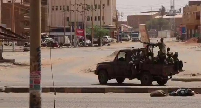 مسيرّات الدعم السريع تستهدف النيل الأزرق .. والجيش السودانى يرد بالقصف المدفعى لدارفور
