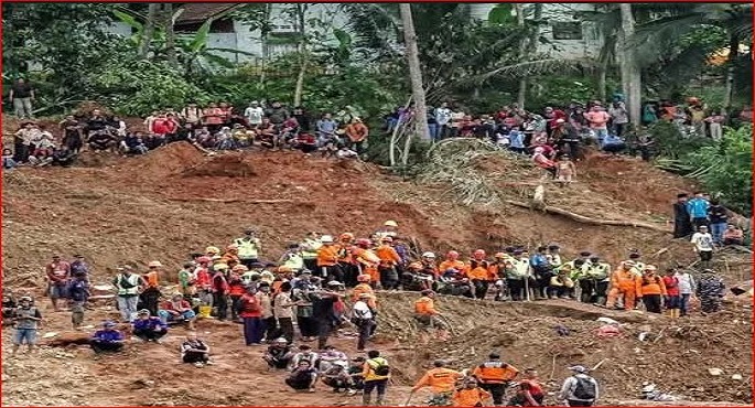 إندونيسيا: ارتفاع حصيلة ضحايا انهيار أرضى إلى 64 قتيلا